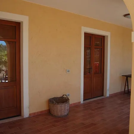 Gasthof La Vecchia Fornace SantʼAnna Arresi